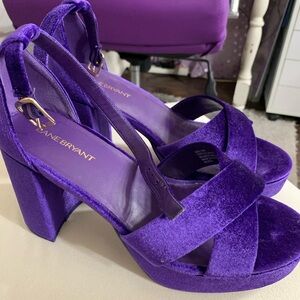 Purple heels only worn once. Like new!